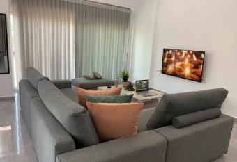 Paradise House has Balcony rooms