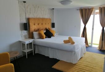 Chabela s water wall allows 18 year olds to book a room