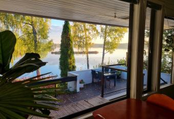 Gorgeous apartment by the sea has Balcony rooms