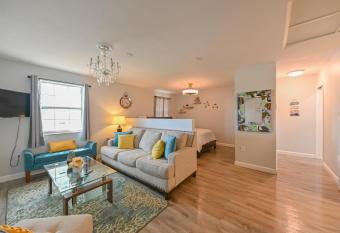 Sol y Luna II has Balcony rooms