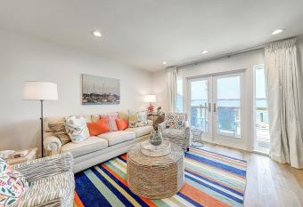 Tranquili-Sea - Key Allegro Condo on the water has Balcony rooms