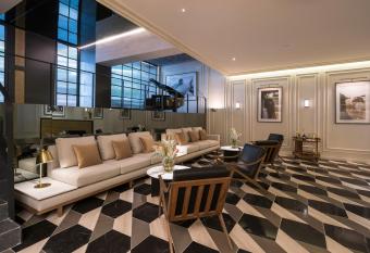 The Amsterdam-Luxury Plus by Viadora has Balcony rooms