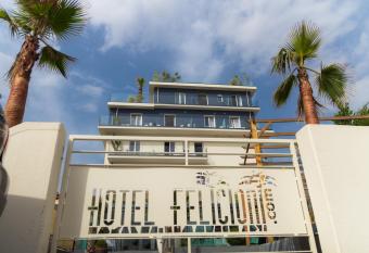 Hotel Felicioni has Balcony rooms
