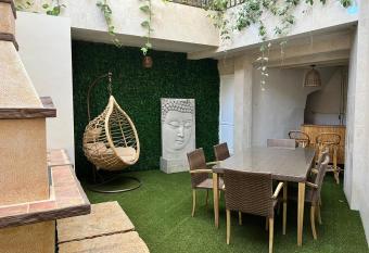 Casa Ilusi  n allows 18 year olds to book a room