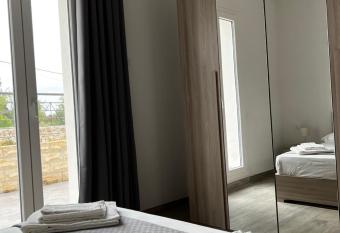 Casa vacanze Theros, lido di Noto has Balcony rooms