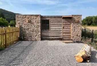 The Hut allows 18 year olds to book a room