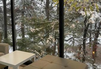 Nika s Apartment has Balcony rooms