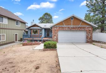 071 - Mountain Gem has Balcony rooms