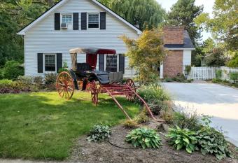Upper Canada Coach House allows 18 year olds to book a room