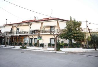 Anixis Hotel has Balcony rooms