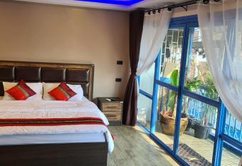 The Bavarian Guesthouse has Balcony rooms