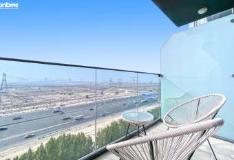 bnbmehomes - Rare Find Modern Interior JVC - 805 has rooms with a private hot tub