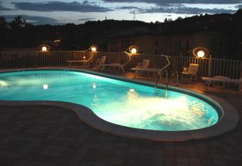 Hotel Sporting has Balcony rooms