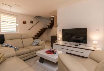 Vikendica   CASA DE TARA   - Planina Tara has Balcony rooms