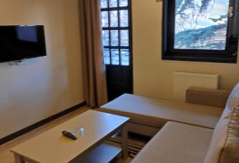 sera apartment has Balcony rooms