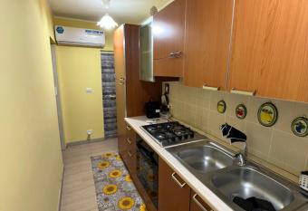 Monolocale PIRIL   allows 18 year olds to book a room