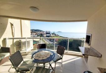 Espetacular vista do mar - Beto Carrero - Ap502 allows 18 year olds to book a room