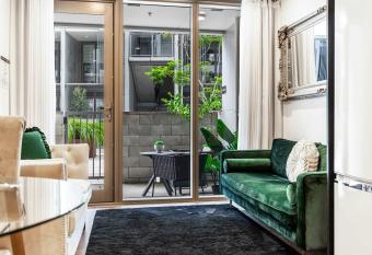 Stylish 1 bedroom with Office Area has Balcony rooms