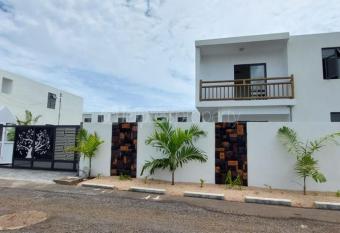 Bali Road Villa has Balcony rooms