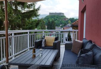 Vila Lana has rooms with a private hot tub