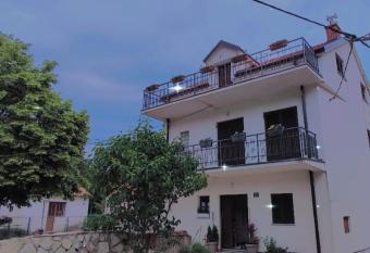 Mare has Balcony rooms