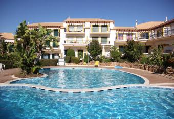 Casa do Cerro has Balcony rooms