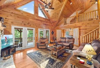 Almost Heaven has Balcony rooms