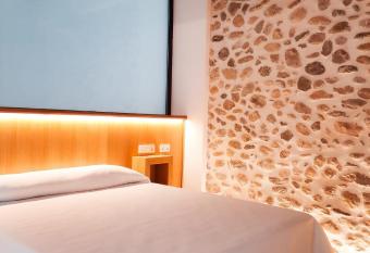 Termas by Seaward Suites allows 18 year olds to book a room