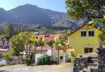 TiCaze MONTAGNE has Balcony rooms