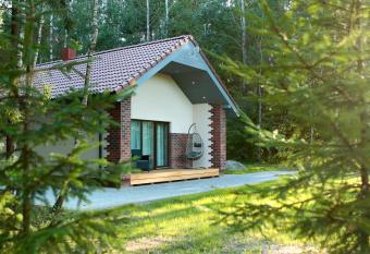 Amber House Deluxe has rooms with a private hot tub