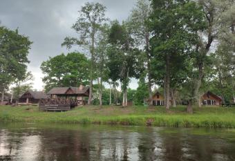 Sodyba   aliasis sl  nis has Balcony rooms