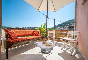 Village house has Balcony rooms