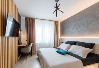 The Nest has Balcony rooms