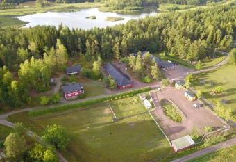 Lomahypp  ys has Balcony rooms