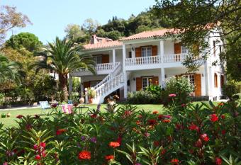 Villa Karidia has Balcony rooms