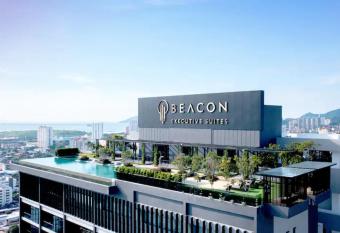 16 Beacon Executive Suites #RoofTopPool #LuxurySuites has Balcony rooms