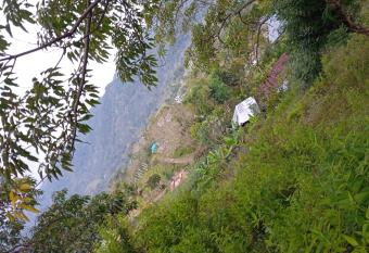 OYO ecocheap LODGE & FLORES TOUR AGENCY has Balcony rooms