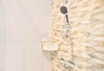 APPARTEMENT 2 PI  CES AVEC BALCON A LUXEMBOURG has Balcony rooms