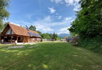 CABANA CASA LU BACIU has Balcony rooms