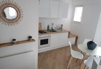 Le Tramontane ,draps et serviettes non inclus has Balcony rooms