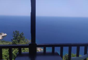 Traditional apartment in Mylopotamos Beach has Balcony rooms