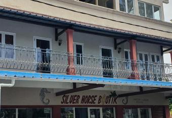 Silver Horse allows 18 year olds to book a room