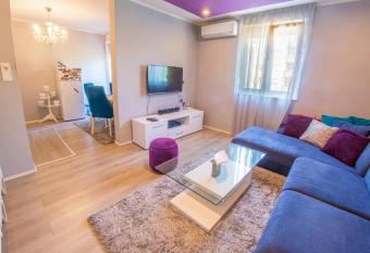 Apartment Focus allows 18 year olds to book a room