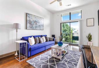 Lovely 1 Bedroom Apt on Beltline *Inman Park* has Balcony rooms