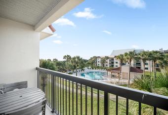 Ocean Village Club Q34 has Balcony rooms