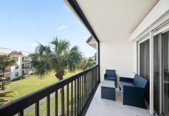 Ocean Village Club P32 has Balcony rooms