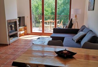 Alojamiento Rural Los Gancheros has Balcony rooms