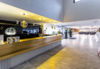 Hotel Solny allows 18 year olds to book a room