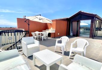 Terrazza di ponente has Balcony rooms