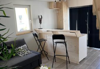 Le 39 bis has Balcony rooms